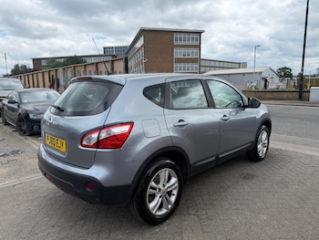 Used Nissan Qashqai 2010 for sale - 78970382: Photo