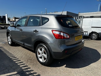 Used Nissan Qashqai 2011 for sale - 78353007: Photo