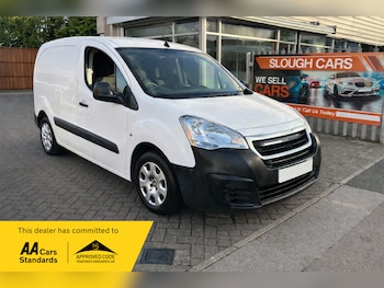 Used Peugeot Partner 2017 for sale - 77316549: Photo