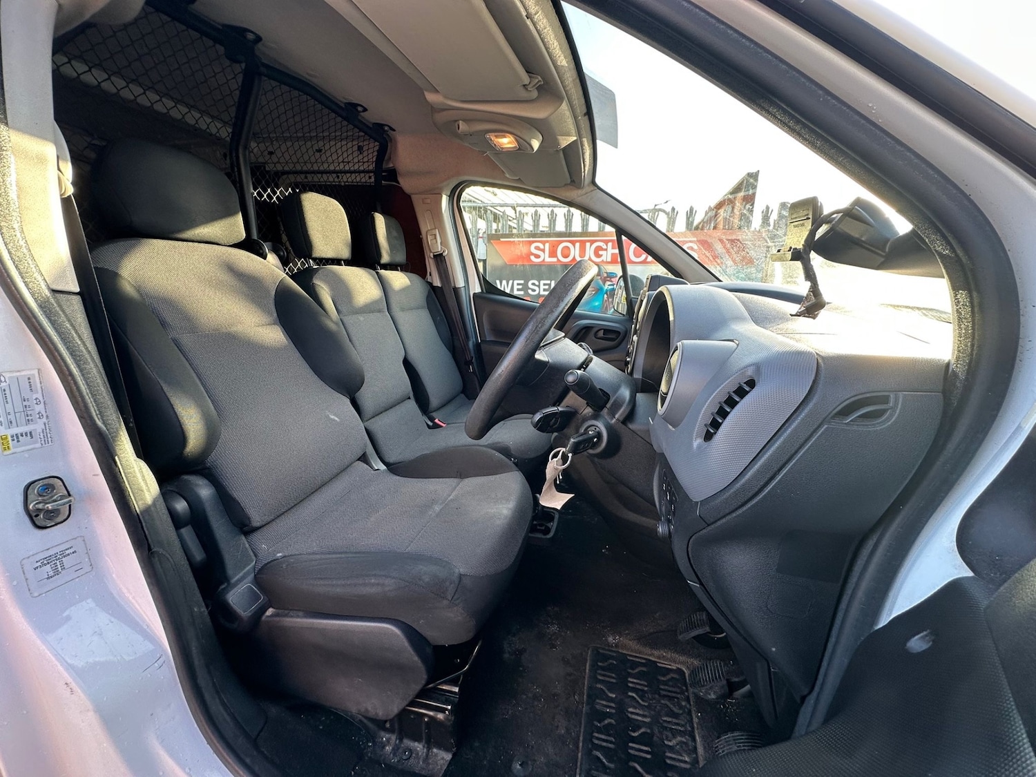 Used Peugeot Partner 2017 for sale - 77316549: Photo 7