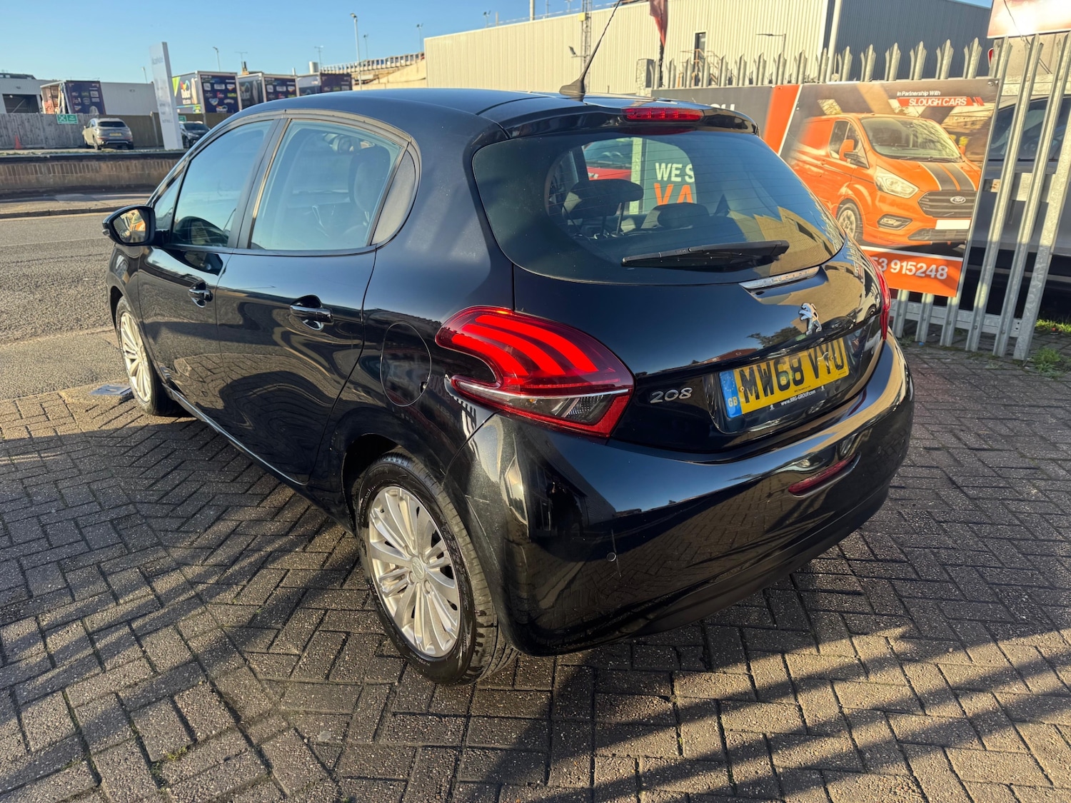 Used Peugeot 208 2019 for sale - 76378814: Photo 3