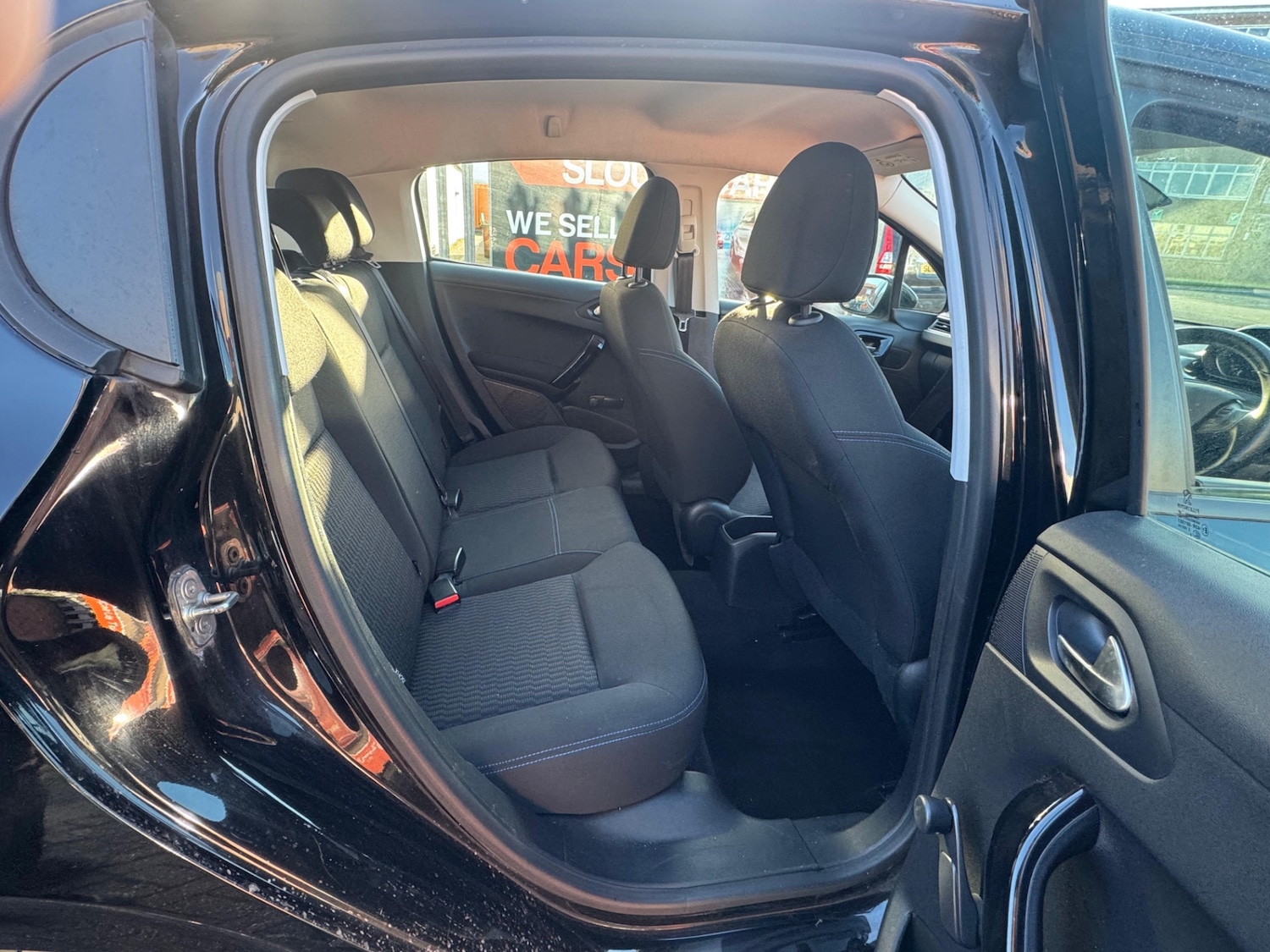 Used Peugeot 208 2019 for sale - 76378814: Photo 5