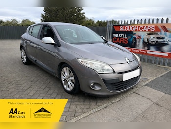 2010 (10) - 1.5 dCi 106 I-Music 5dr