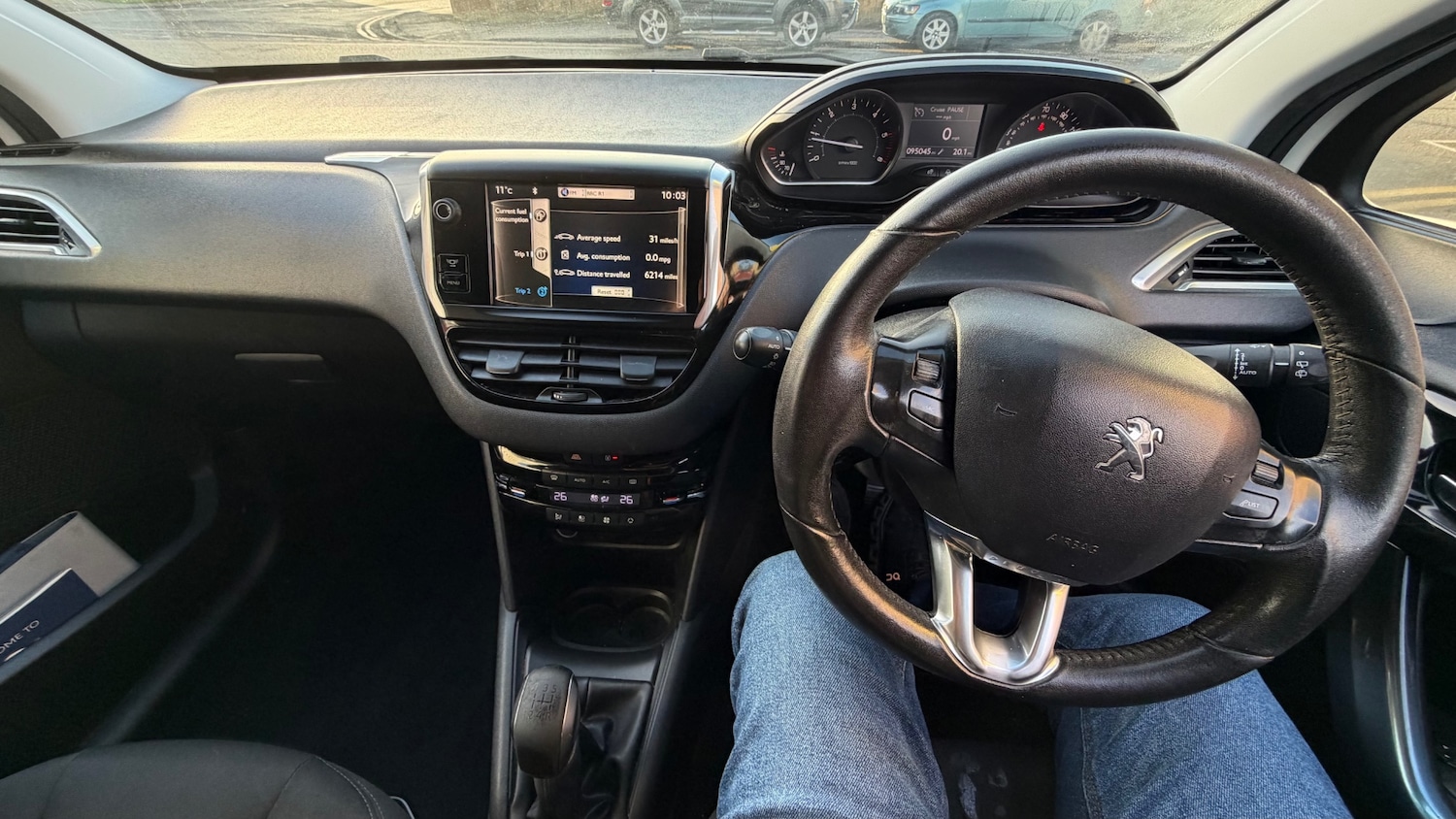 Used Peugeot 208 2012 for sale - 76892381: Photo 7