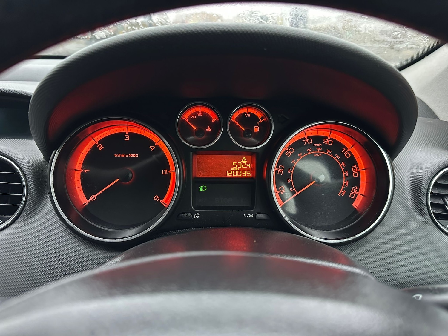 Used Peugeot 308 2012 for sale - 77335826: Photo 7