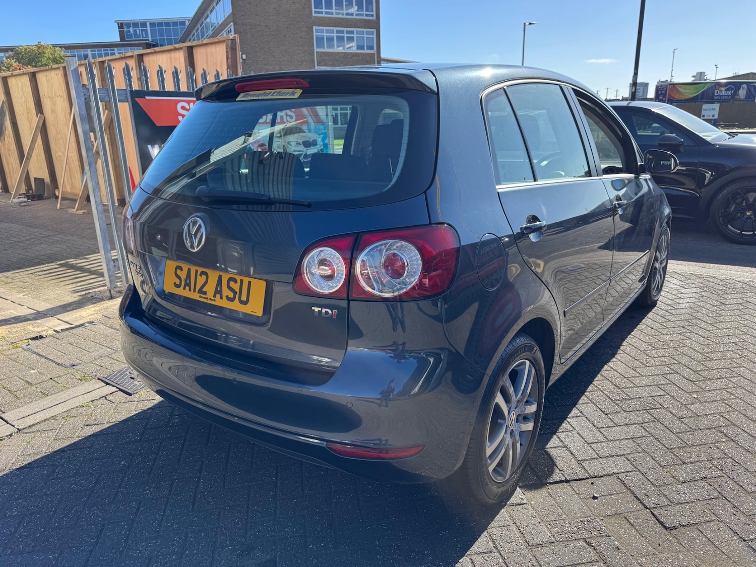 Used Volkswagen Golf Plus 2012 for sale - 76192130: Photo 4