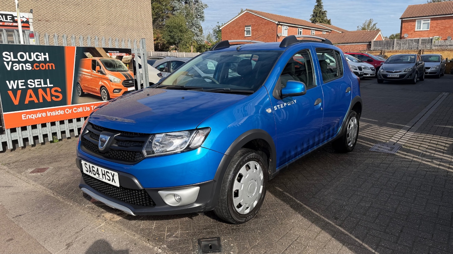 Used Dacia Sandero Stepway 2014 for sale - 76035622: Photo 2