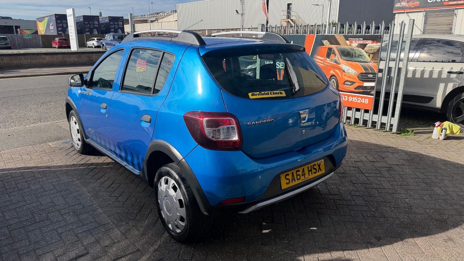 Used Dacia Sandero Stepway 2014 for sale - 76035622: Photo 3