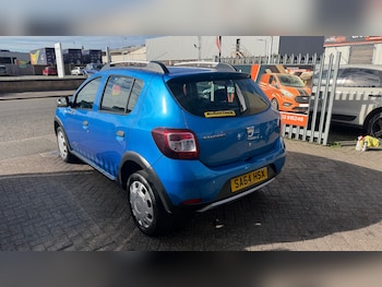 Used Dacia Sandero Stepway 2014 for sale - 76035622: Photo 3