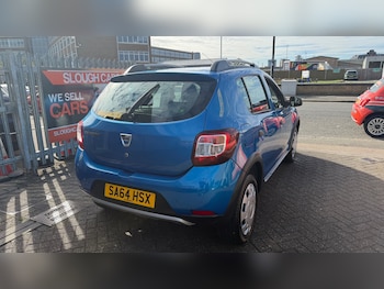 Used Dacia Sandero Stepway 2014 for sale - 76035622: Photo 4
