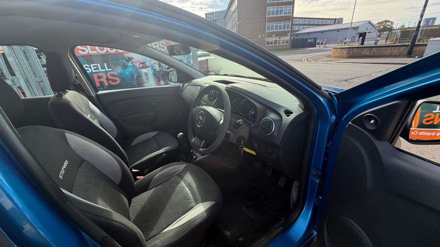Used Dacia Sandero Stepway 2014 for sale - 76035622: Photo 6