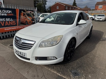 Used Vauxhall Insignia 2010 for sale - 76195878: Photo 2