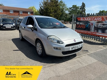 Used Fiat Punto 2015 for sale - 78971649: Photo