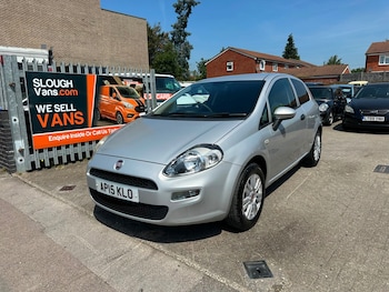 Used Fiat Punto 2015 for sale - 78971649: Photo