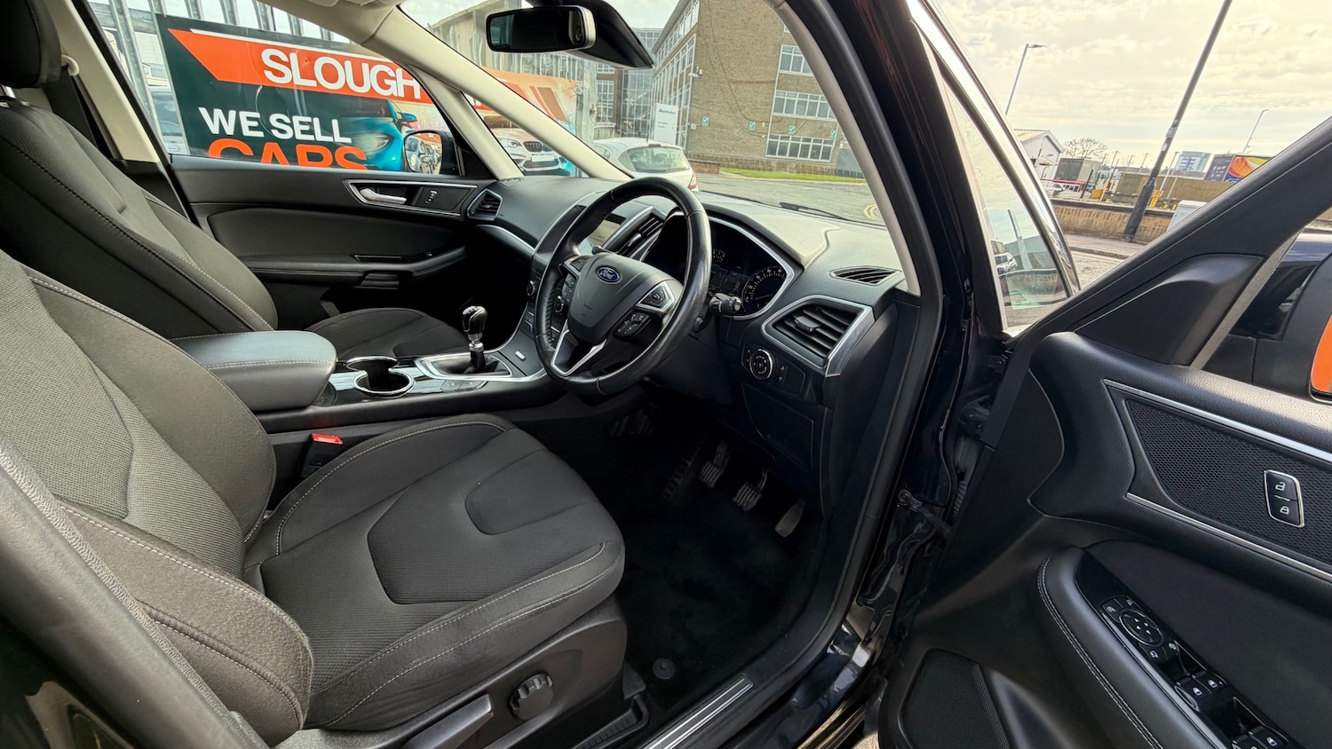 Used Ford S-Max 2017 for sale - 77963651: Photo 7