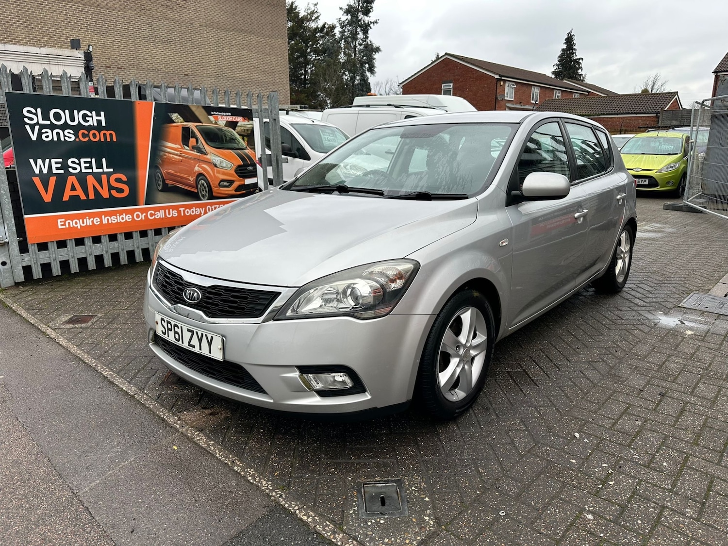 Used Kia Ceed 2012 for sale - 77248052: Photo 2