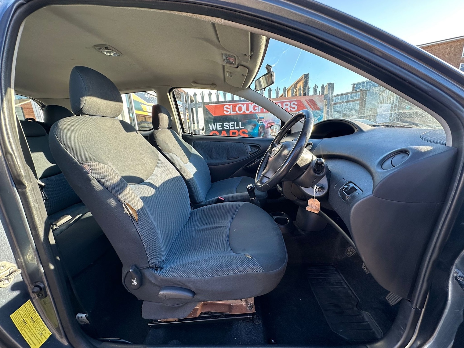 Used Toyota Yaris 2005 for sale - 77094339: Photo 6