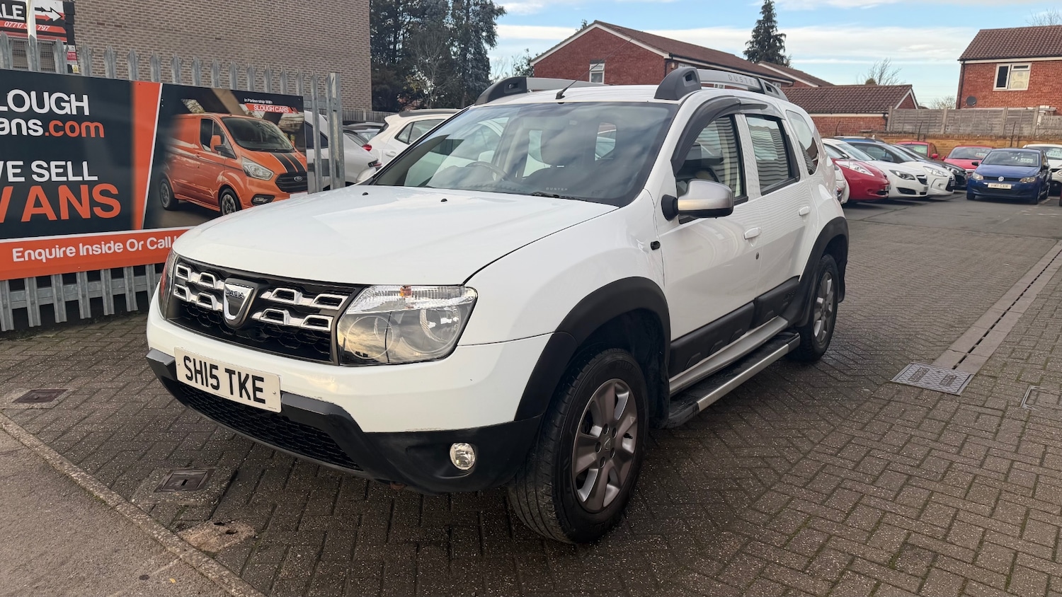 Used Dacia Duster 2015 for sale - 76568252: Photo 2