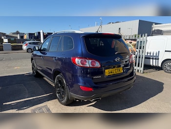 Used Hyundai Santa Fe 2011 for sale - 78421397: Photo