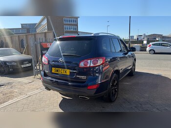 Used Hyundai Santa Fe 2011 for sale - 78421397: Photo