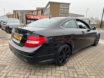 Used Mercedes-Benz C Class 2014 for sale - 77798633: Photo