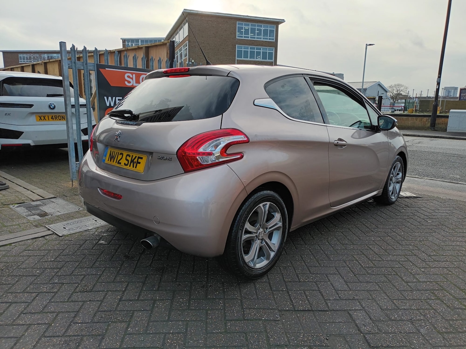 Used Peugeot 208 2012 for sale - 76734642: Photo 4