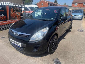 Used Hyundai i20 2012 for sale - 78701204: Photo