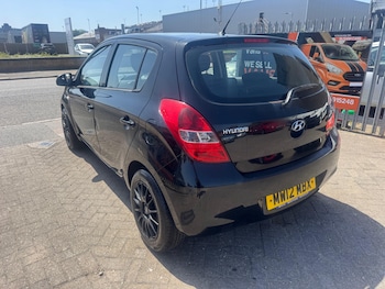 Used Hyundai i20 2012 for sale - 78701204: Photo