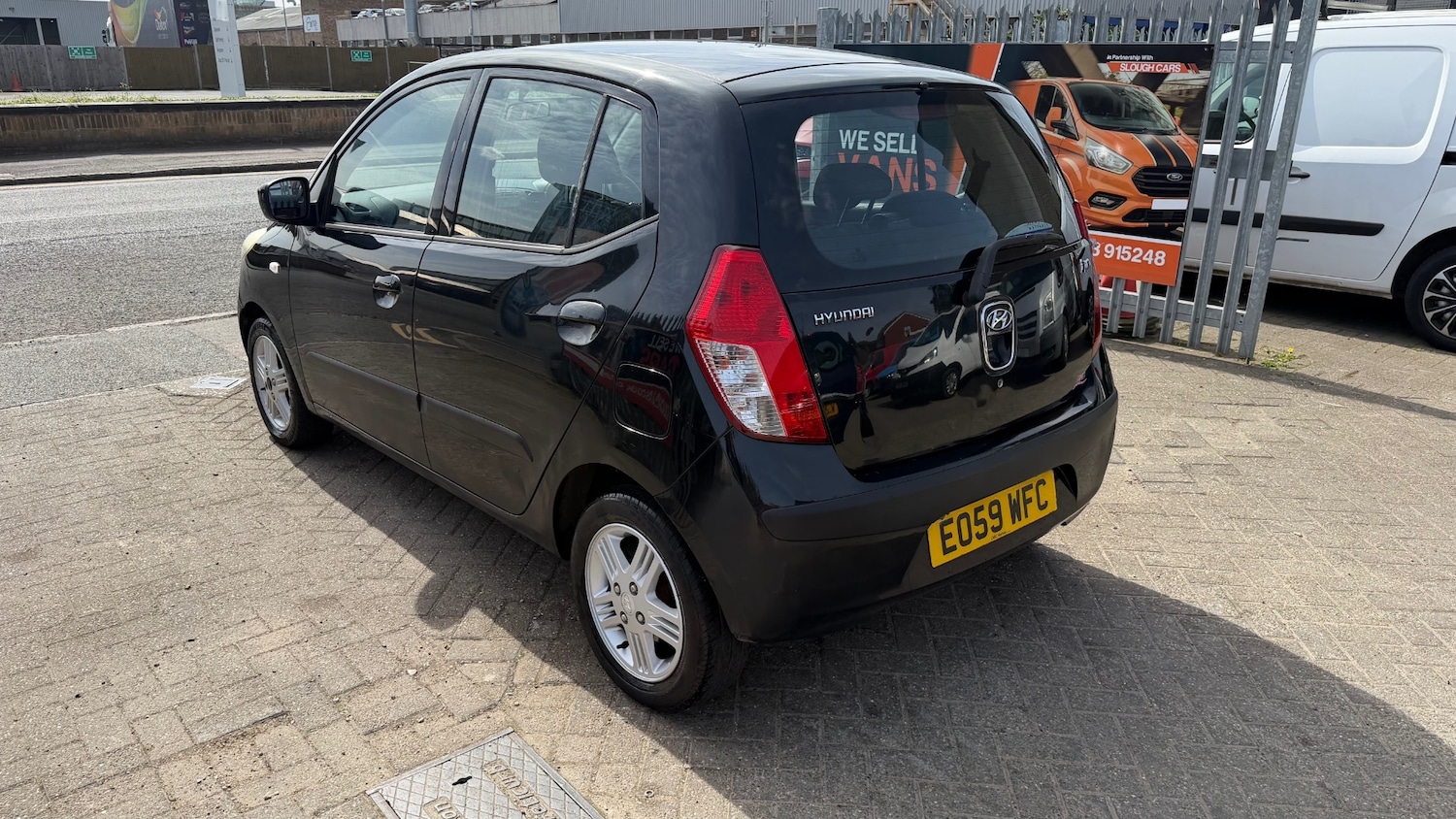 Used Hyundai i10 2009 for sale - 78198075: Photo 3