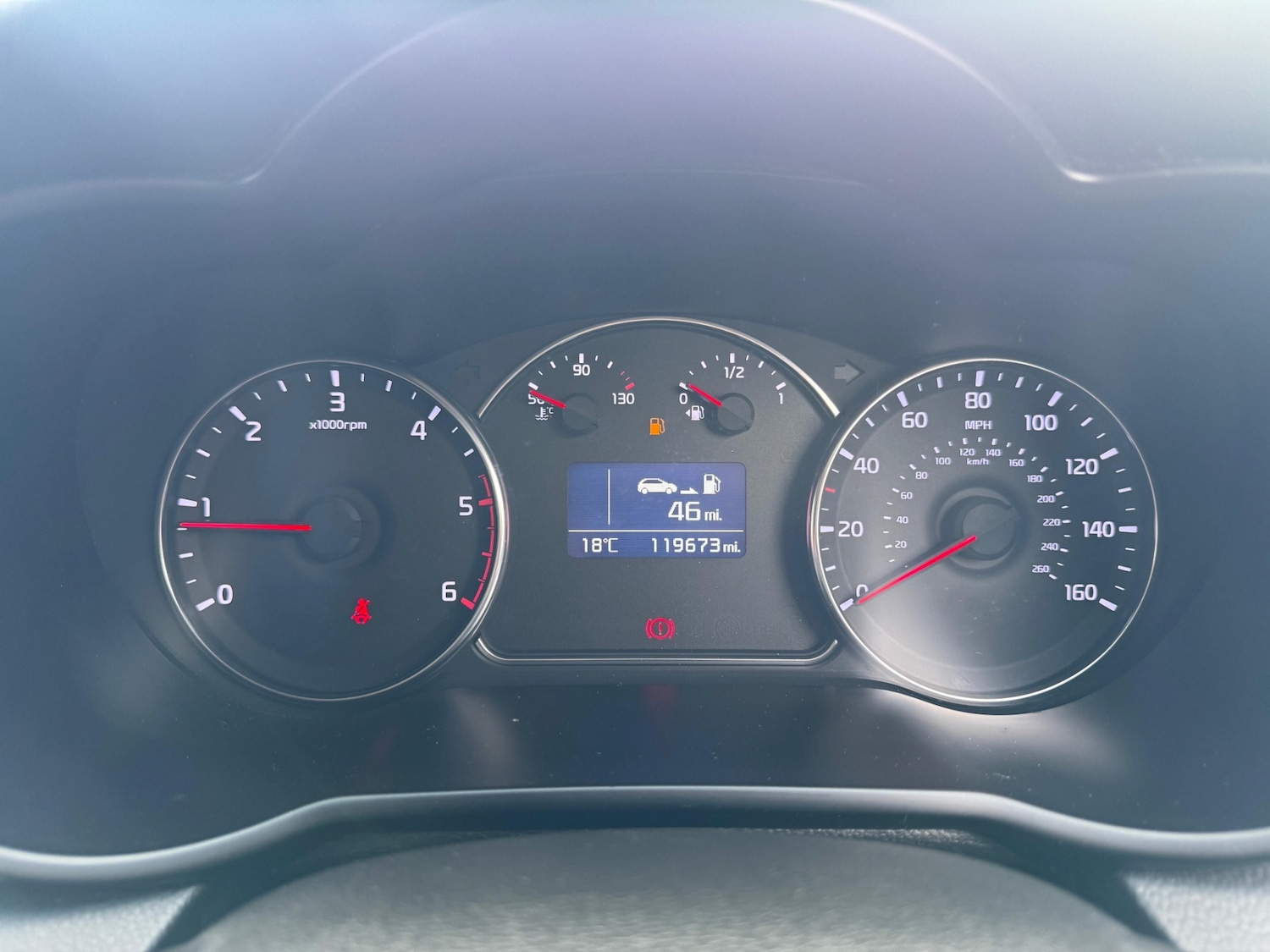 Used Kia Carens 2013 for sale - 76196095: Photo 9
