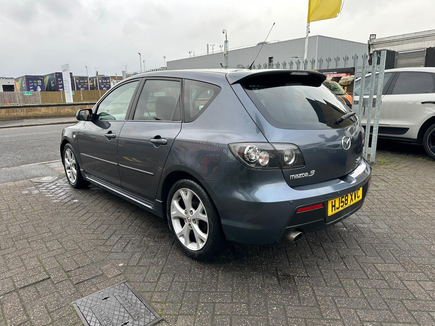 Used Mazda Mazda3 2008 for sale - 76932315: Photo 3