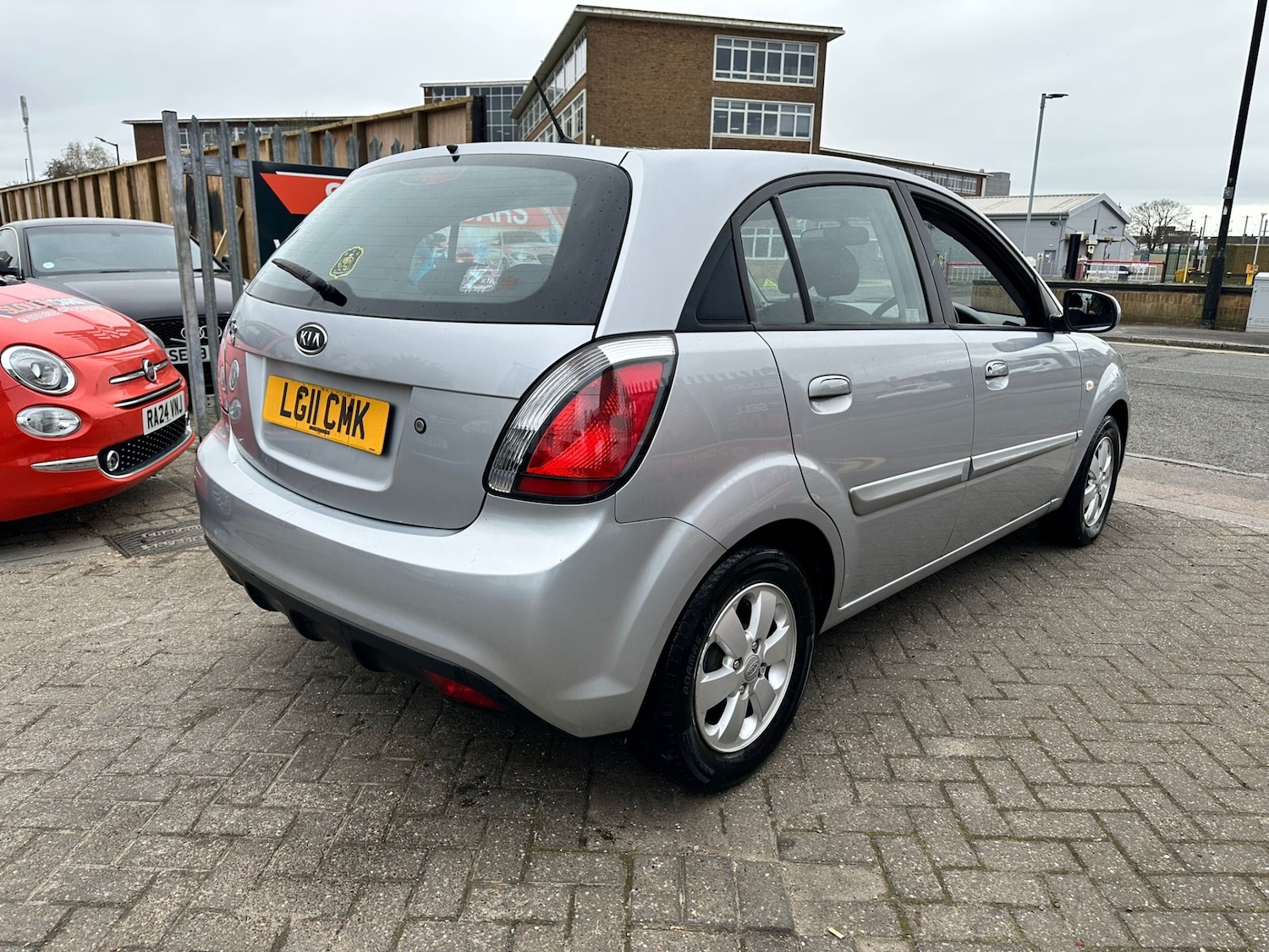 Used Kia Rio 2011 for sale - 78077660: Photo 4