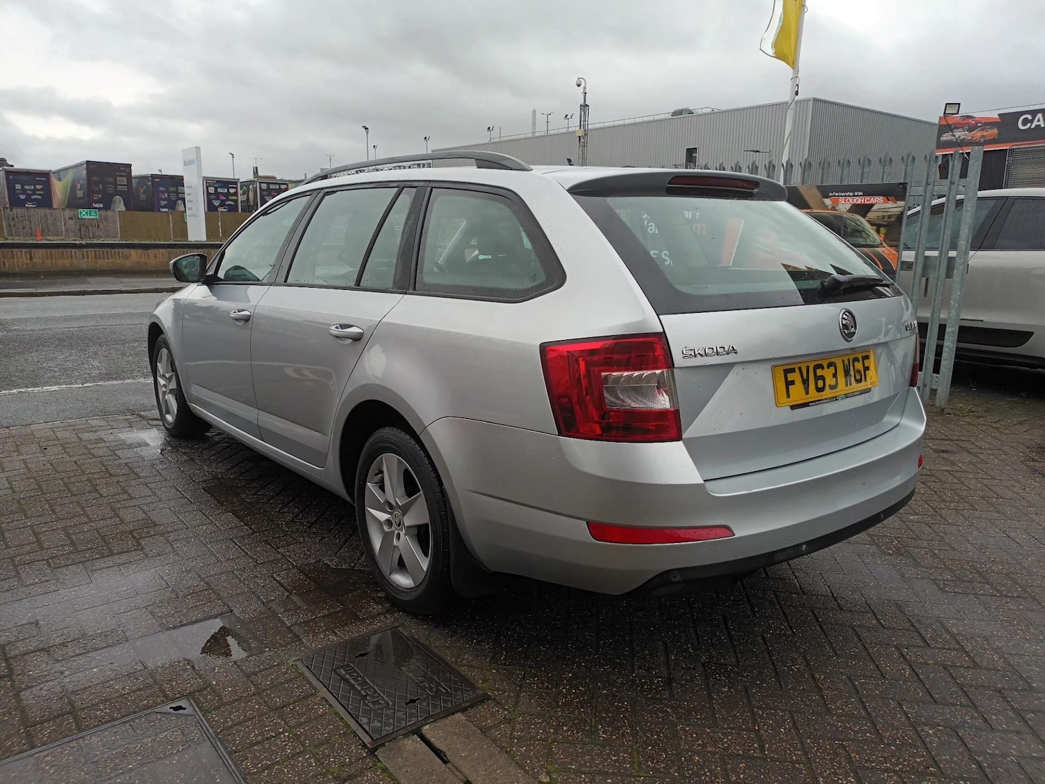 Used Skoda Octavia 2013 for sale - 76758787: Photo 3
