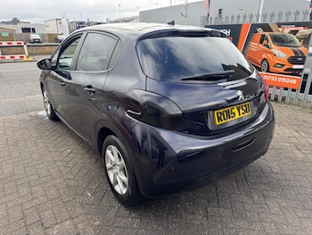 Used Peugeot 208 2015 for sale - 76275187: Photo 3