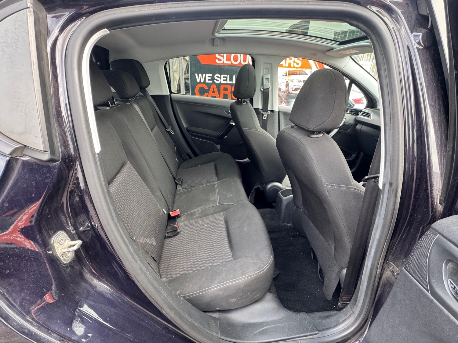 Used Peugeot 208 2015 for sale - 76275187: Photo 5