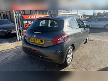 Used Peugeot 208 2014 for sale - 77917678: Photo