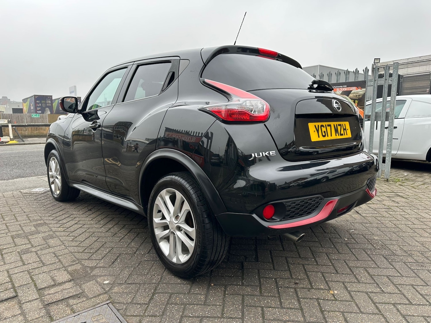 Used Nissan Juke 2017 for sale - 77323719: Photo 3