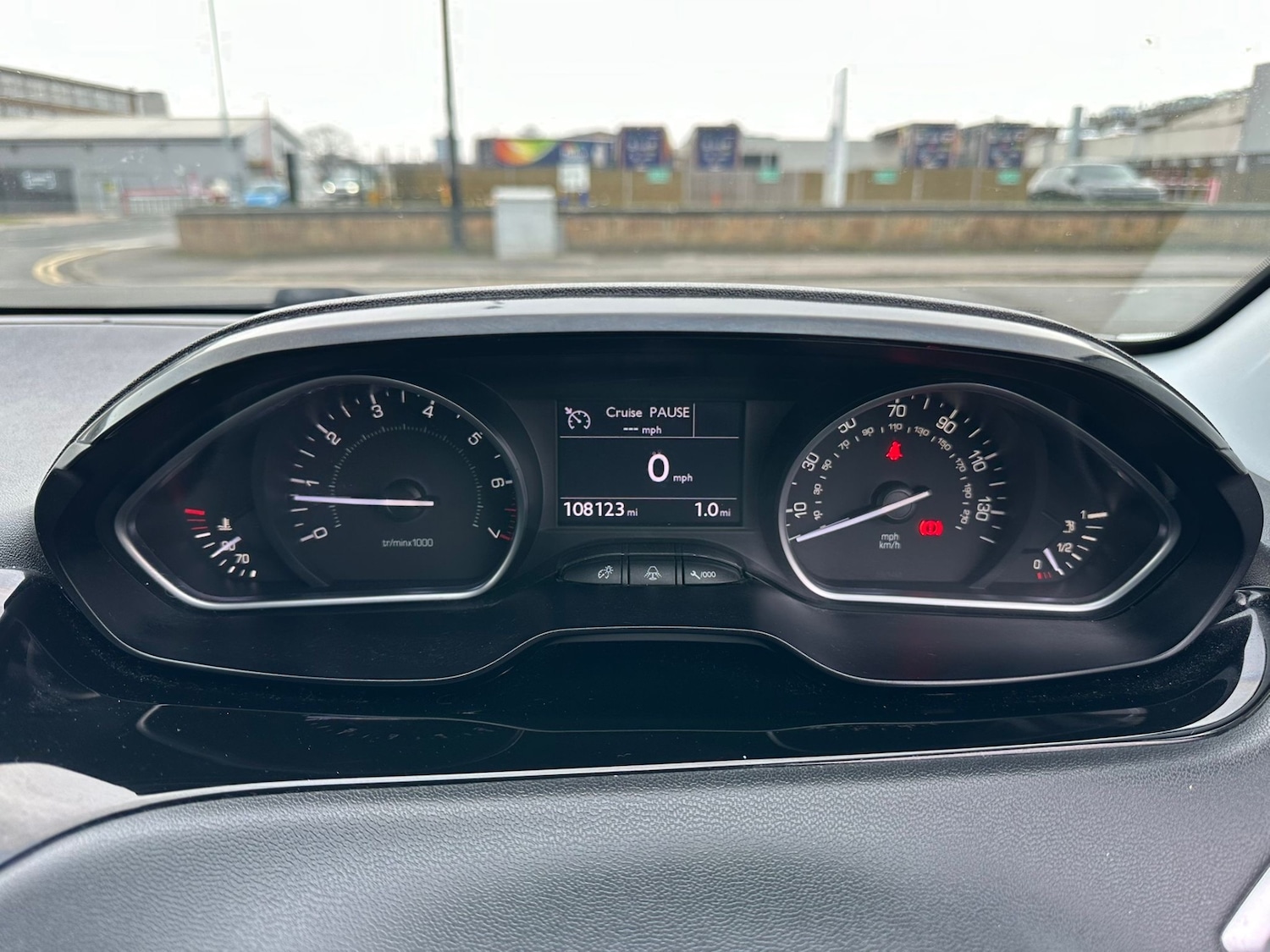 Used Peugeot 208 2013 for sale - 77809937: Photo 8