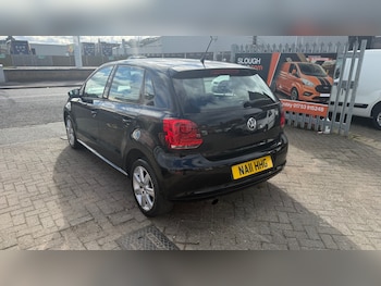 Used Volkswagen Polo 2011 for sale - 77819475: Photo