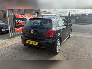 Used Volkswagen Polo 2011 for sale - 77819475: Photo