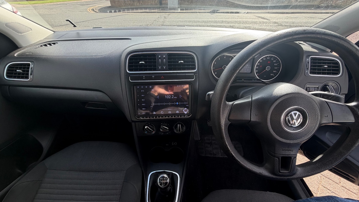 Used Volkswagen Polo 2011 for sale - 77819475: Photo 7