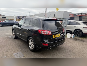 Used Hyundai Santa Fe 2011 for sale - 76230767: Photo 3