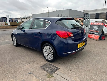 Used Vauxhall Astra 2014 for sale - 79557004: Photo