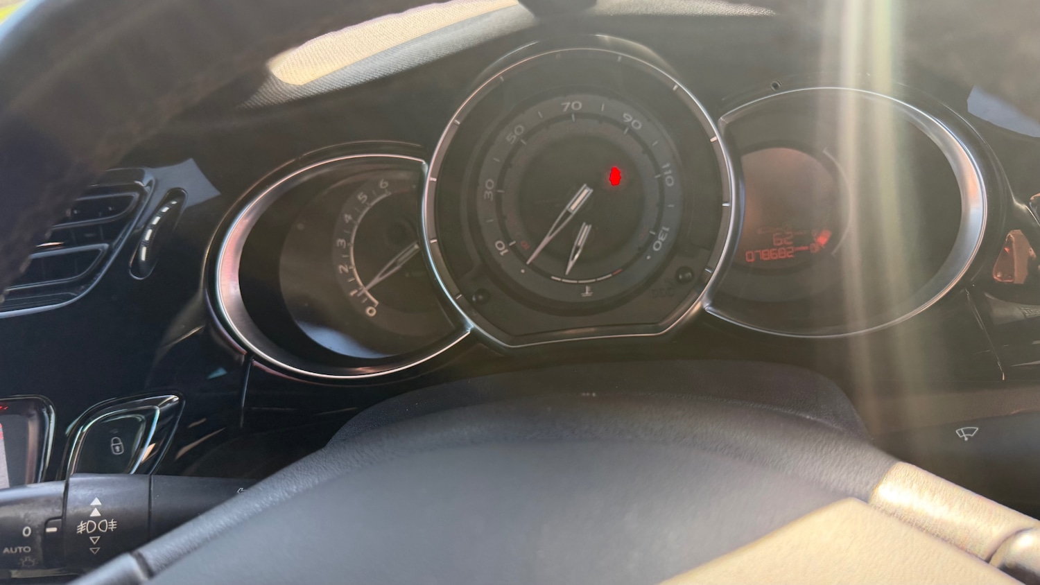 Used Citroen DS3 2012 for sale - 77917577: Photo 8