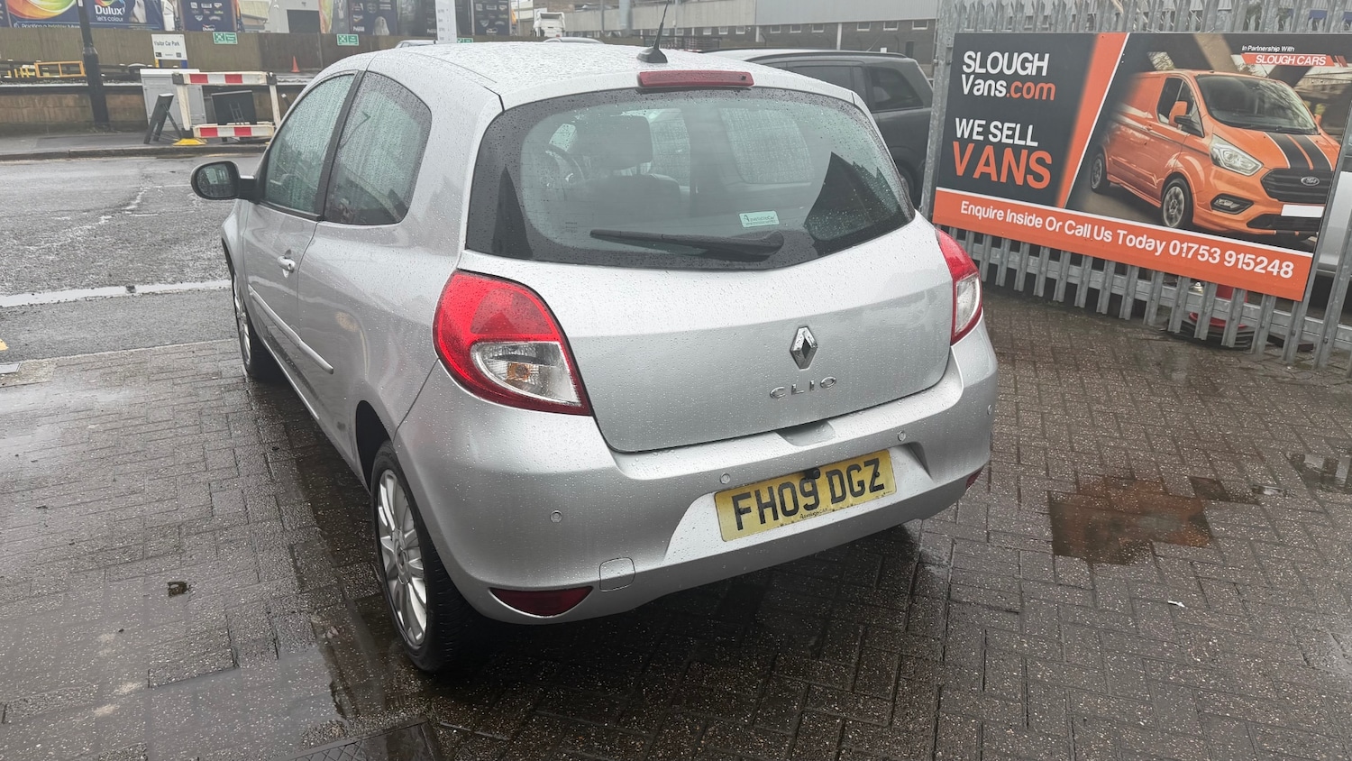 Used Renault Clio 2009 for sale - 77272380: Photo 3