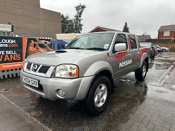 Used Nissan Navara 2004 for sale - 77001017: Photo