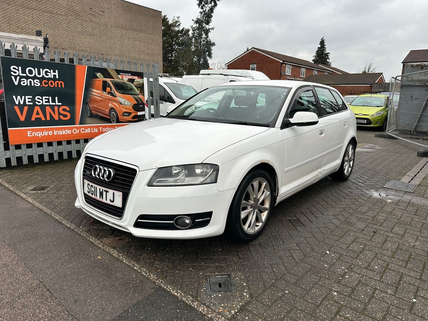 Used Audi A3 2011 for sale - 77248031: Photo 2
