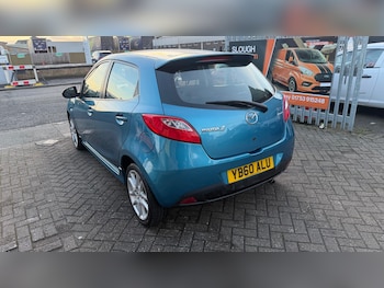 Used Mazda Mazda2 2011 for sale - 77354009: Photo