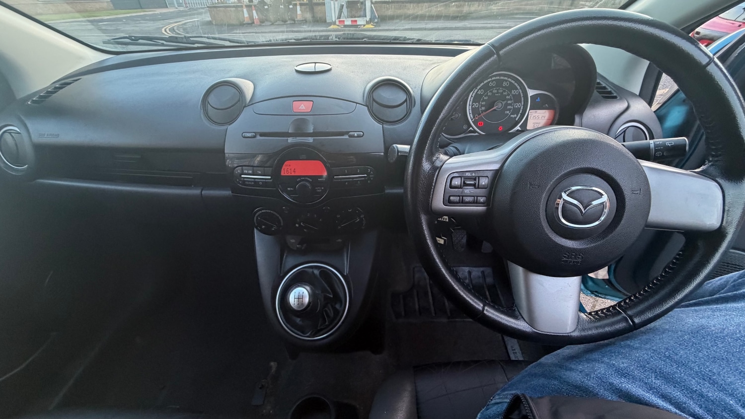 Used Mazda Mazda2 2011 for sale - 77354009: Photo 7