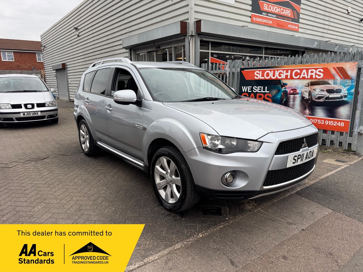 Used Mitsubishi Outlander 2011 for sale - 76076115: Photo 1